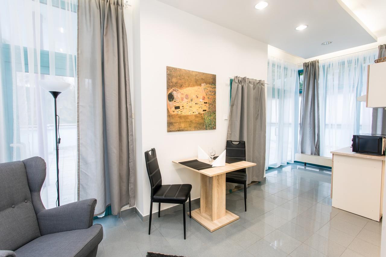 Terrace Hotel Πράγα Εξωτερικό φωτογραφία