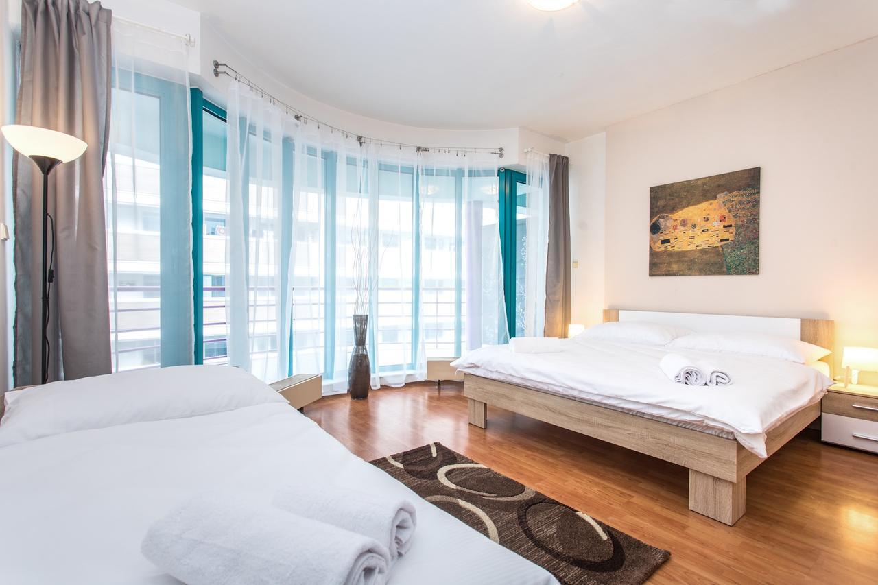 Terrace Hotel Πράγα Εξωτερικό φωτογραφία